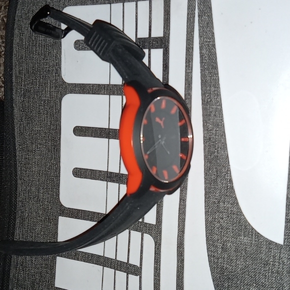 Puma Analog Three-Hand Black Silicone Watch 45MM - Picture 3 of 3